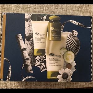 Origins men’s must have shaving gift set